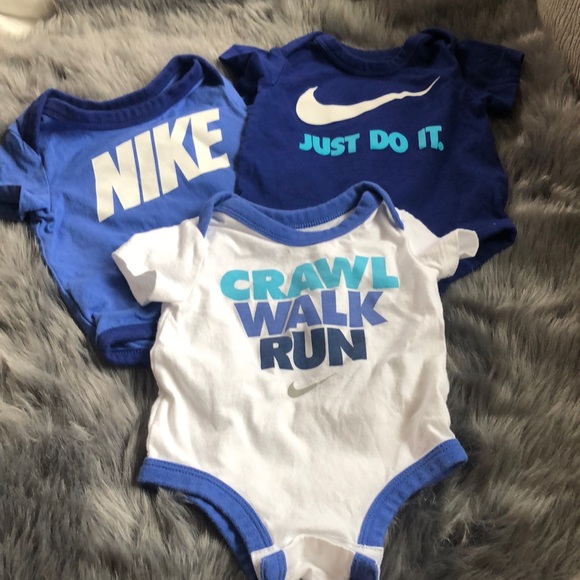 Nike Other - Nike newborn short sleeve one pieces.